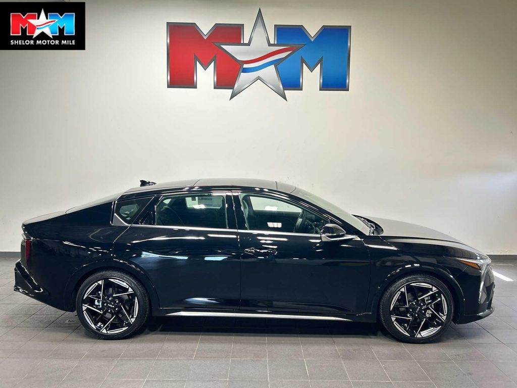 New 2026 Kia K4 GT-Line