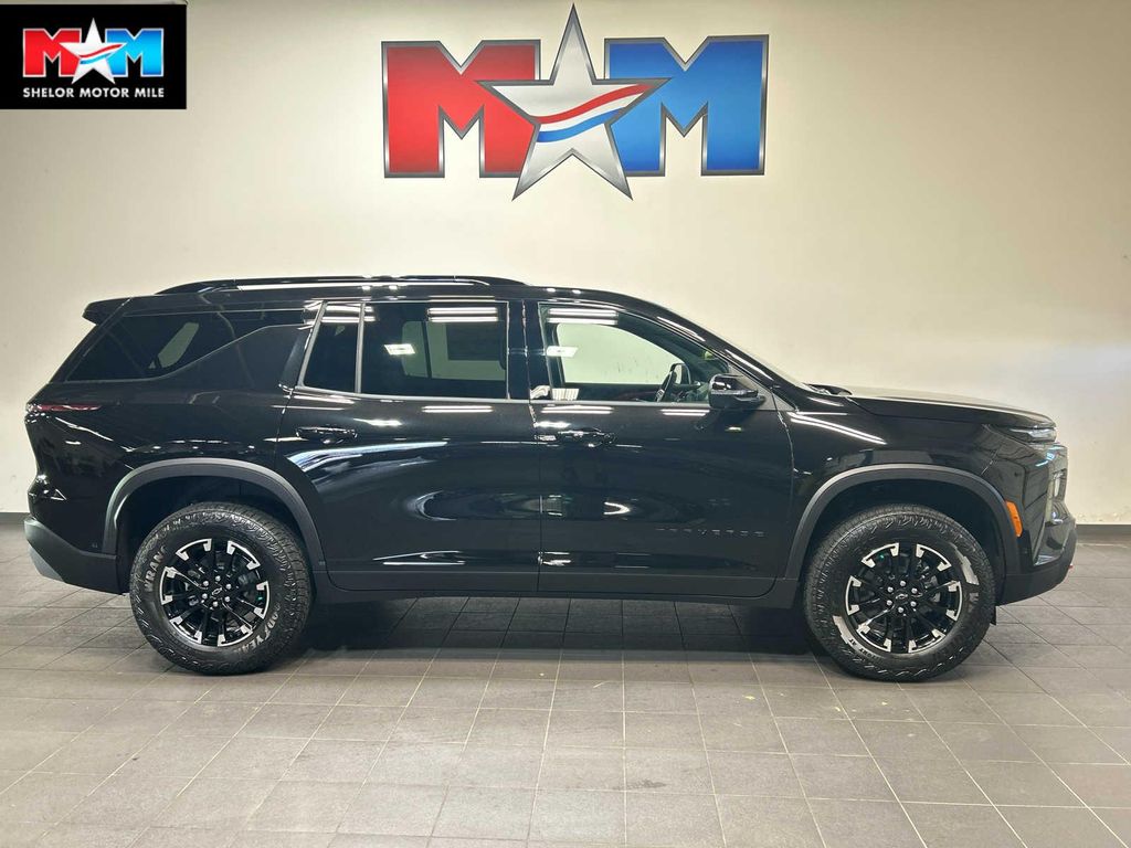 New 2026 Chevrolet Traverse AWD Z71