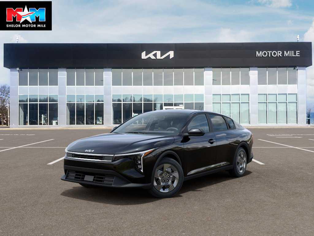 New 2026 Kia K4 LX