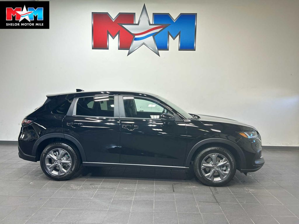 New 2027 Honda HR-V LX