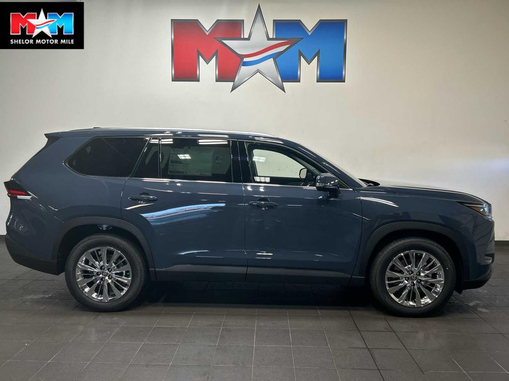 New 2026 Toyota Grand Highlander Platinum