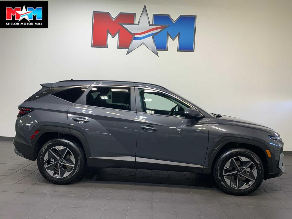 New 2026 Hyundai TUCSON Hybrid SEL