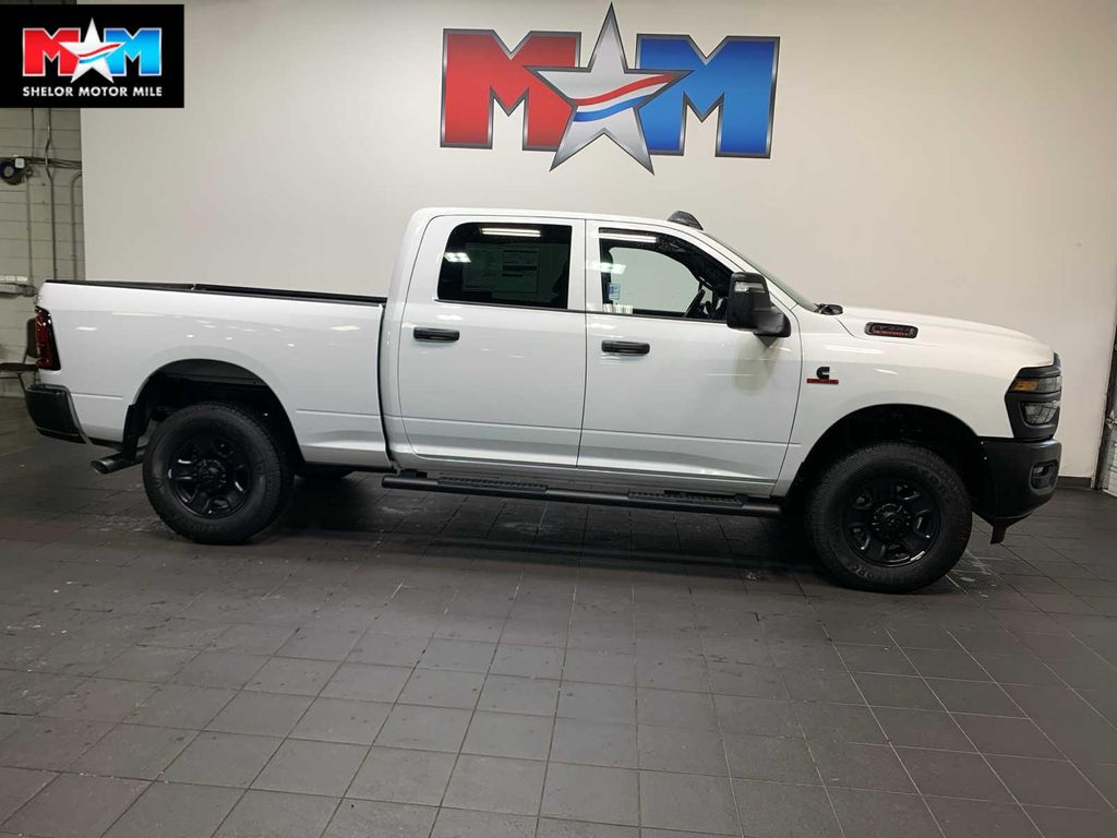New 2026 RAM 3500 Tradesman Crew Cab 4x4 6'4' Box