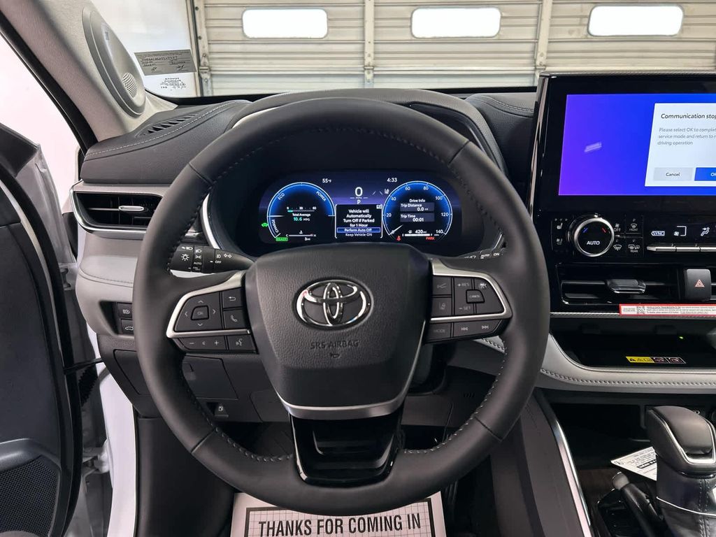 TOYOTA HIGHLANDER - 10