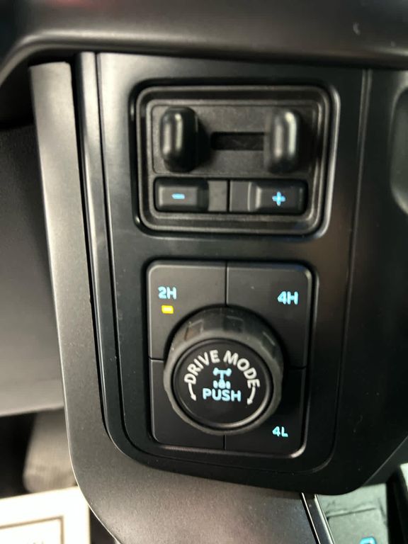 FORD F-150 XLT - 8