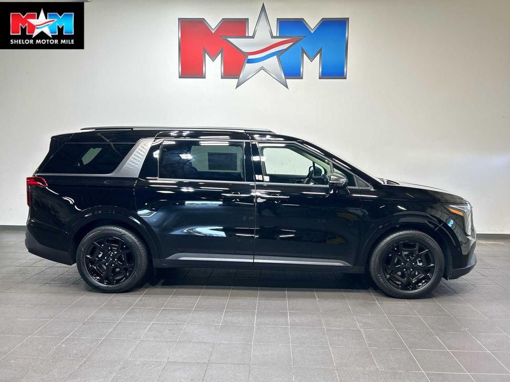 New 2026 Kia Carnival Hybrid SX Prestige
