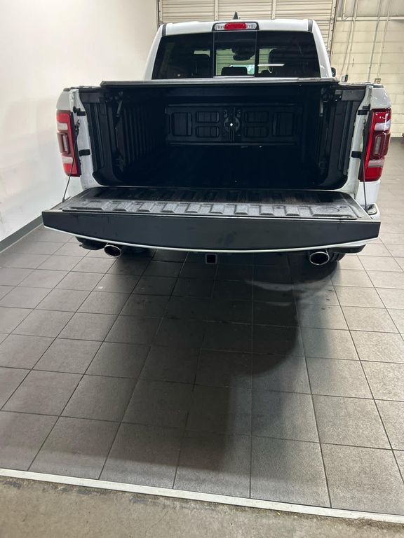 صورة مصغرة 11 لـ 2023 RAM 1500 LARAMIE