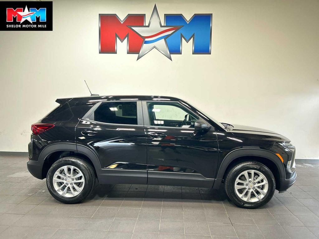 New 2026 Chevrolet Trailblazer LS