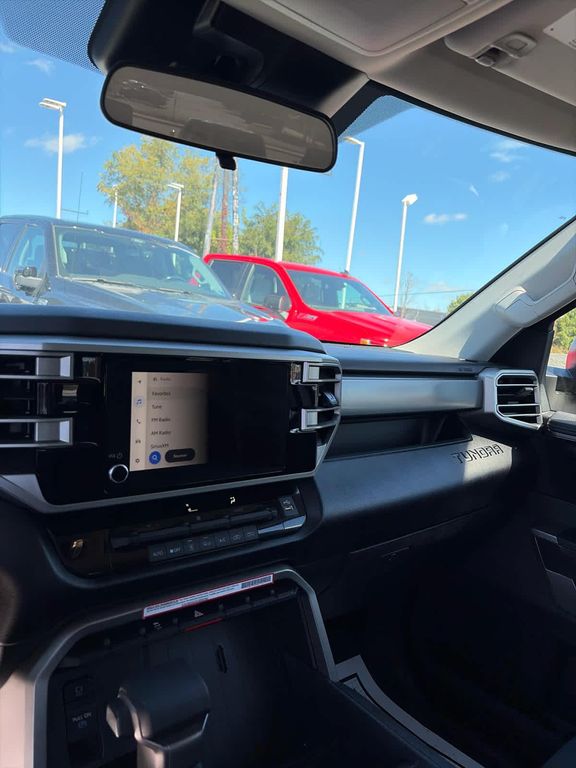 صورة مصغرة 24 لـ 2024 Toyota TUNDRA SR5
