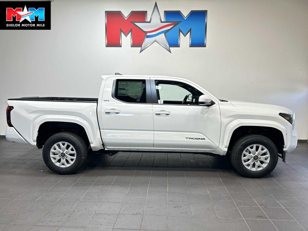 New 2026 Toyota Tacoma SR5