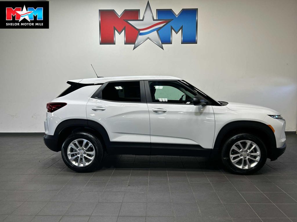 New 2026 Chevrolet Trailblazer LS