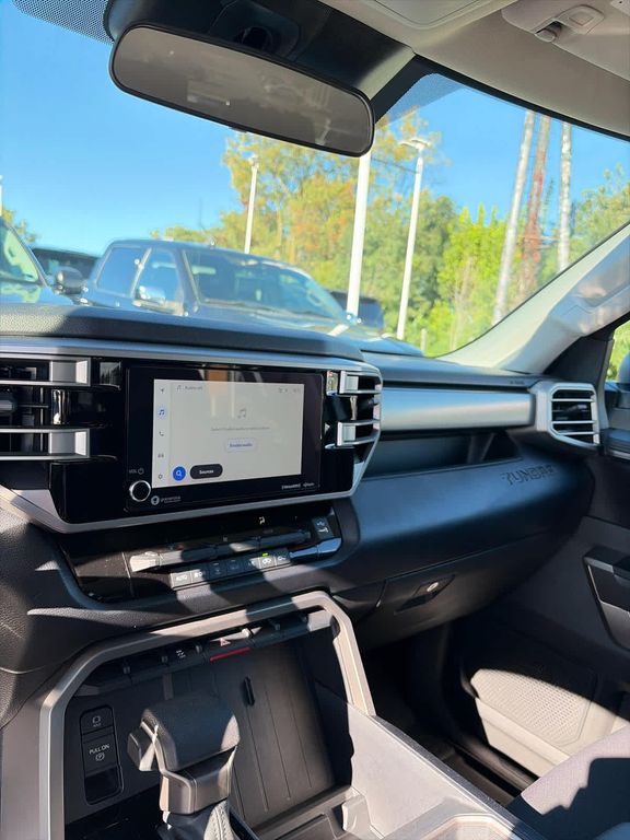 صورة مصغرة 24 لـ 2024 Toyota TUNDRA SR5