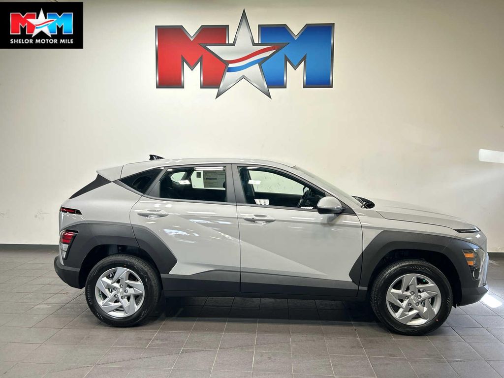 New 2027 Hyundai KONA SE
