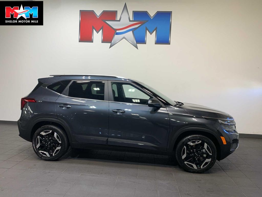 New 2026 Kia Seltos SX