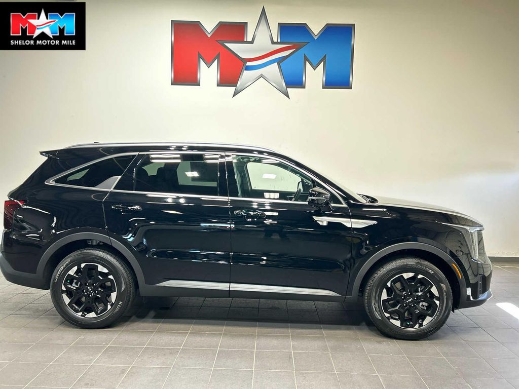 New 2026 Kia Sorento S