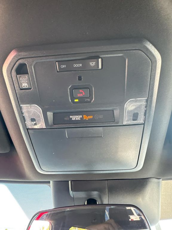 2025 Toyota TUNDRA SR5 缩略图 22
