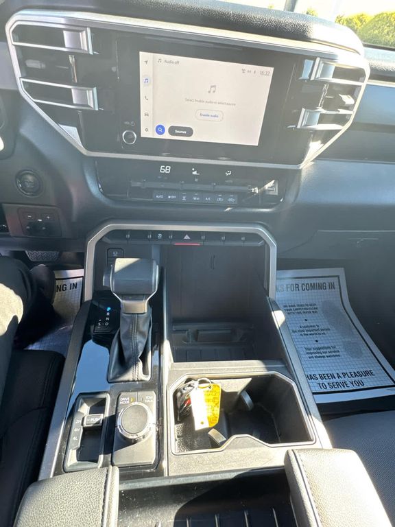 2025 Toyota TUNDRA SR5 缩略图 20
