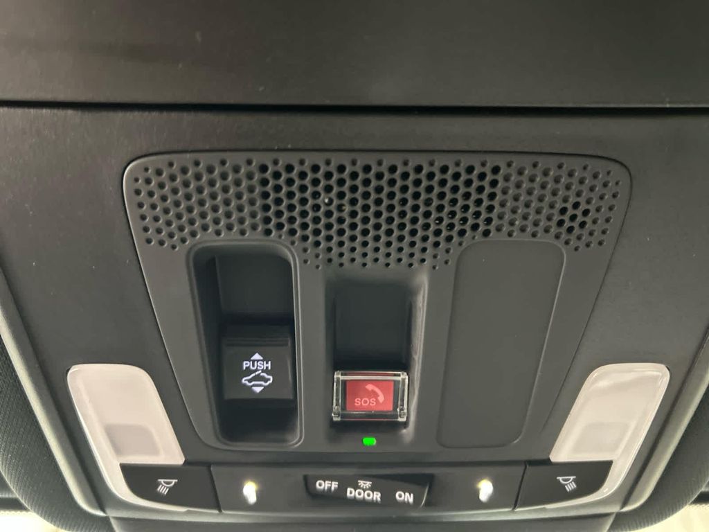 HONDA CR-V HYBRID SPORT TOURING AWD - 7