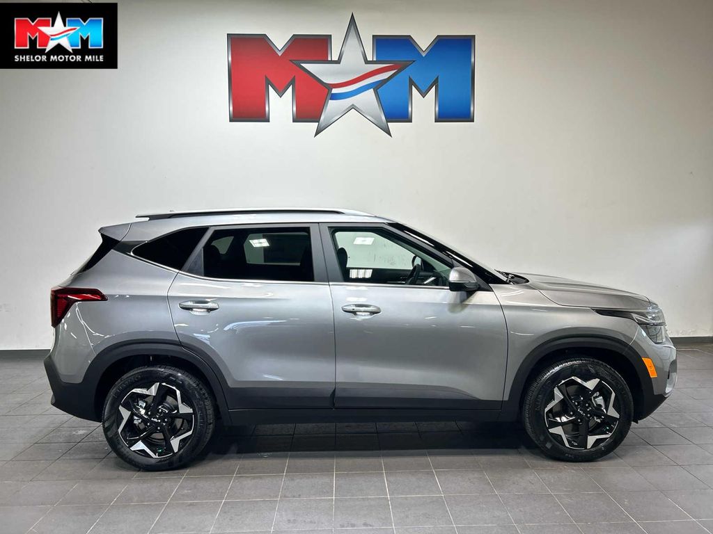 New 2026 Kia Seltos EX