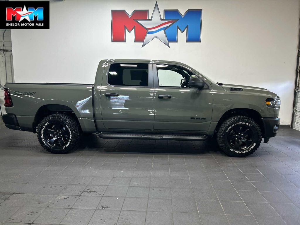 New 2026 RAM 1500 Warlock Crew Cab 4x4 5'7' Box