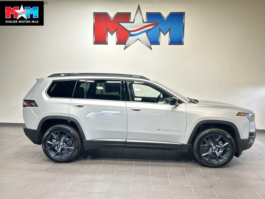 New 2026 Jeep Cherokee 85th Anniversary 4x4