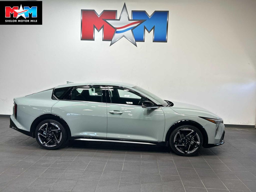 New 2026 Kia K4 GT-Line