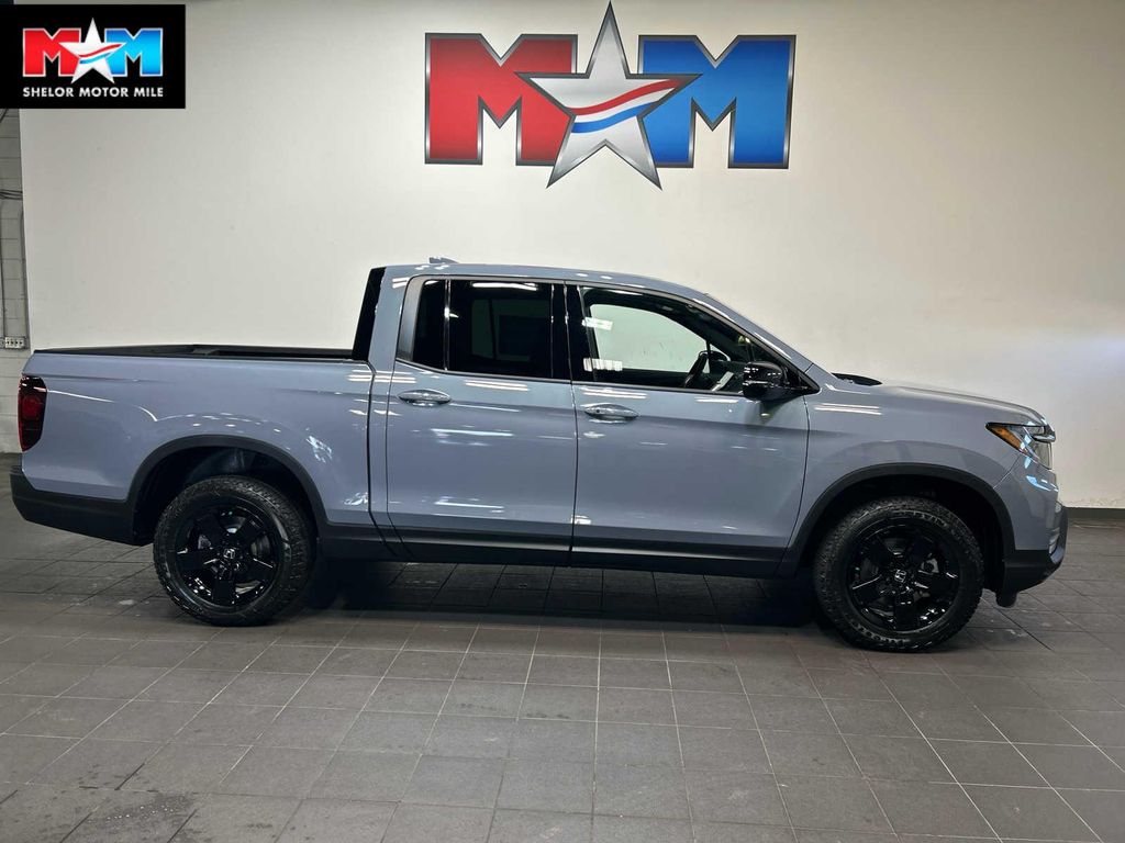 New 2026 Honda Ridgeline Black