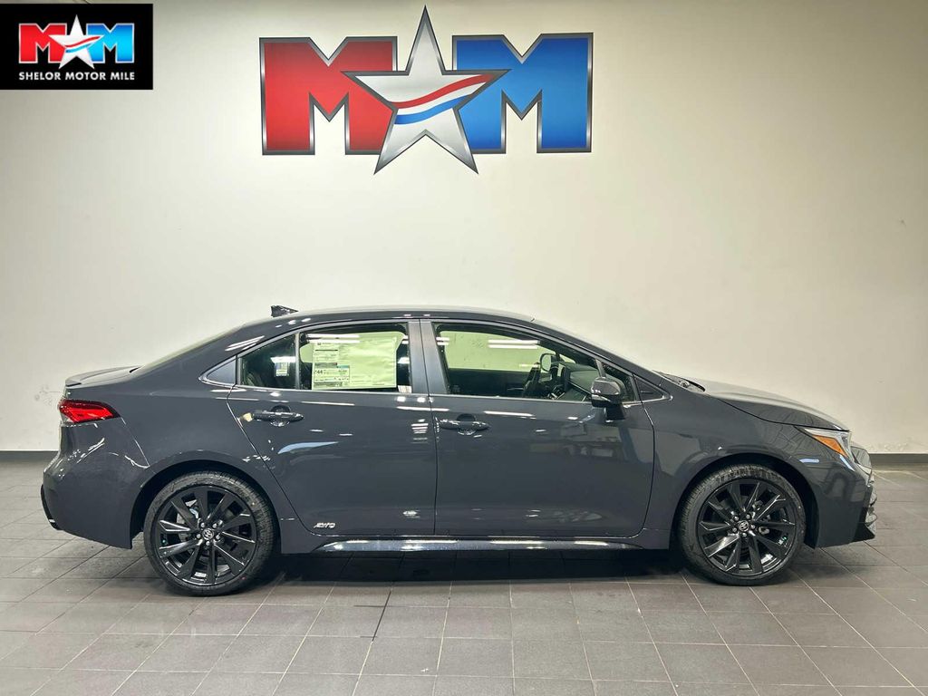 New 2026 Toyota Corolla Hybrid SE