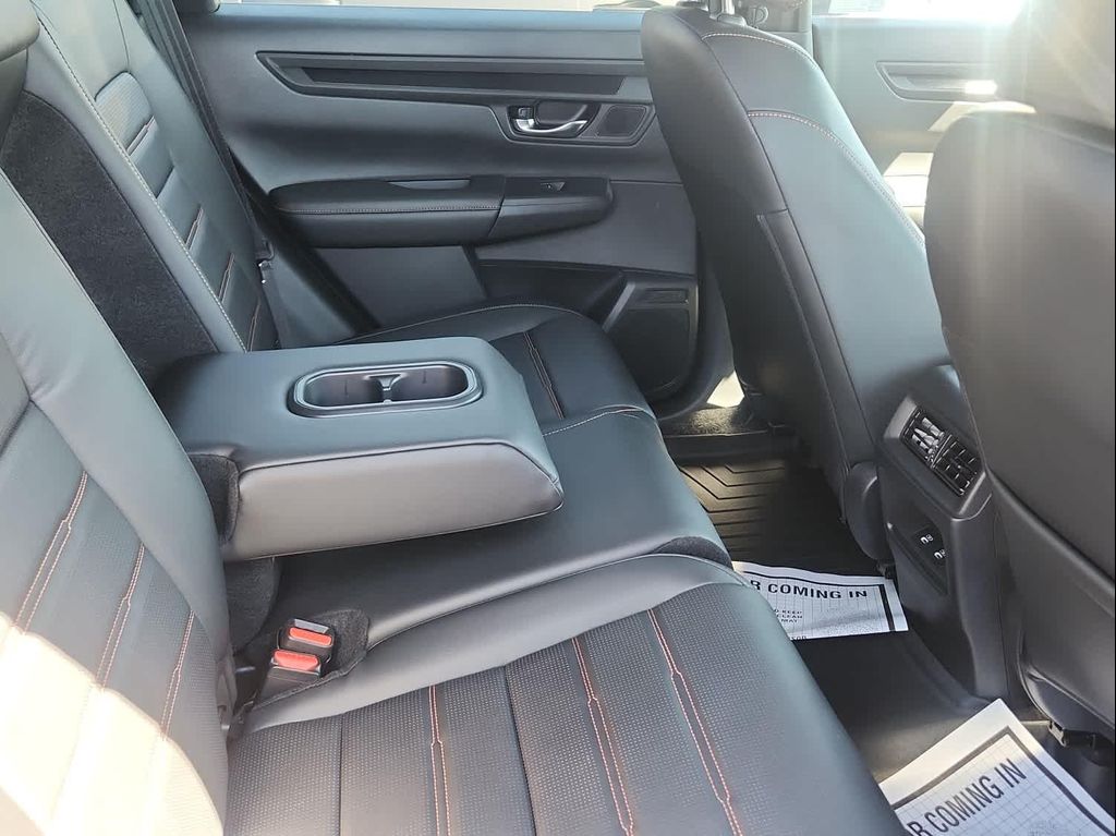 صورة مصغرة 28 لـ 2024 Honda CR-V HYBRID SPORT AWD