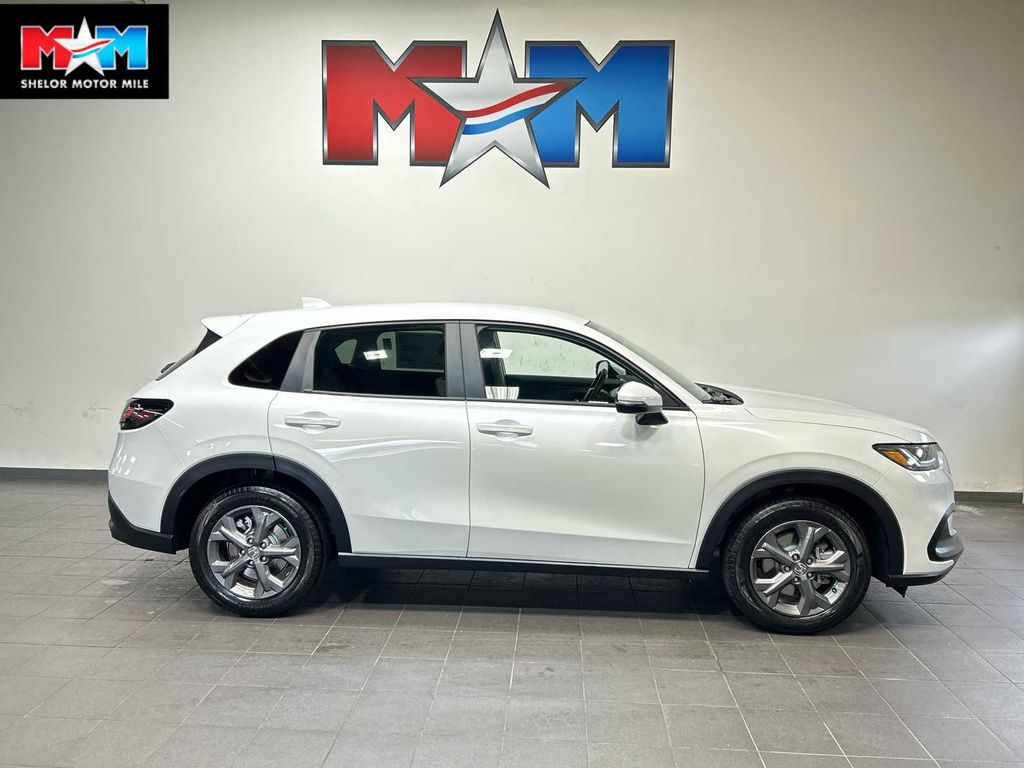 New 2027 Honda HR-V LX
