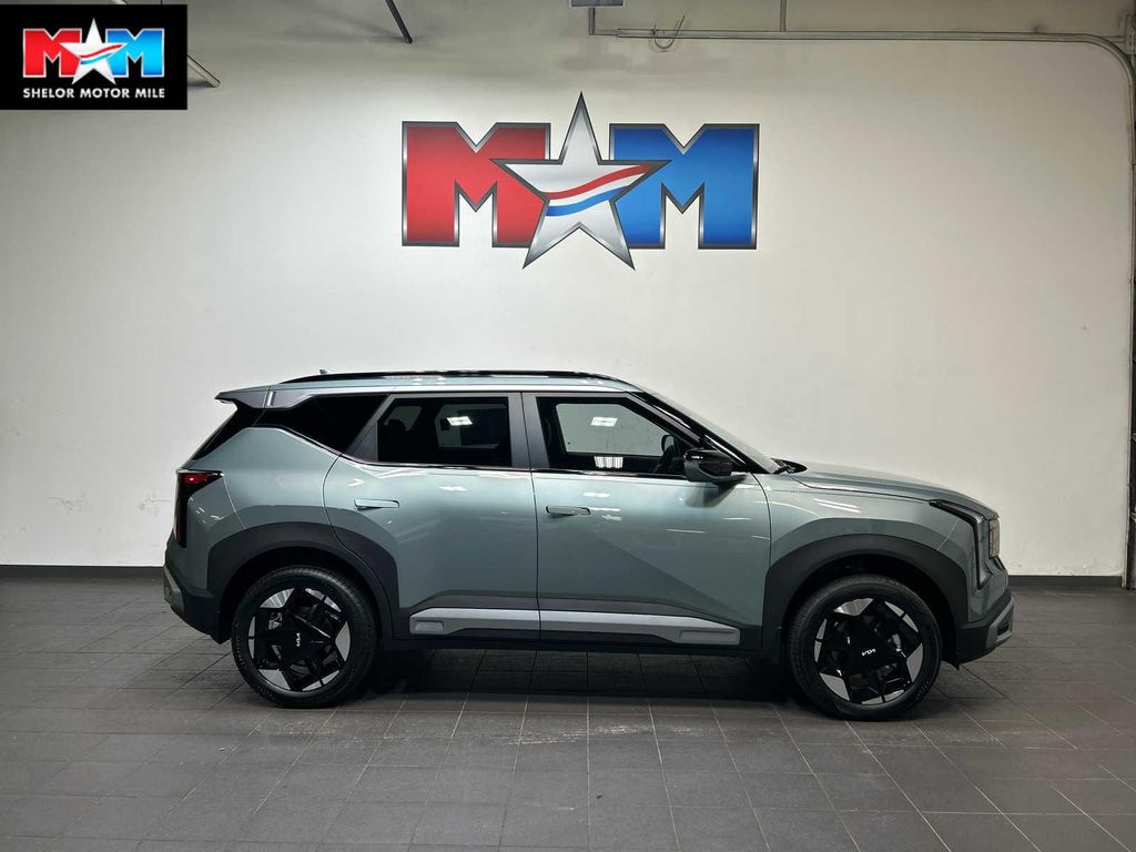 New 2027 Kia Seltos EX
