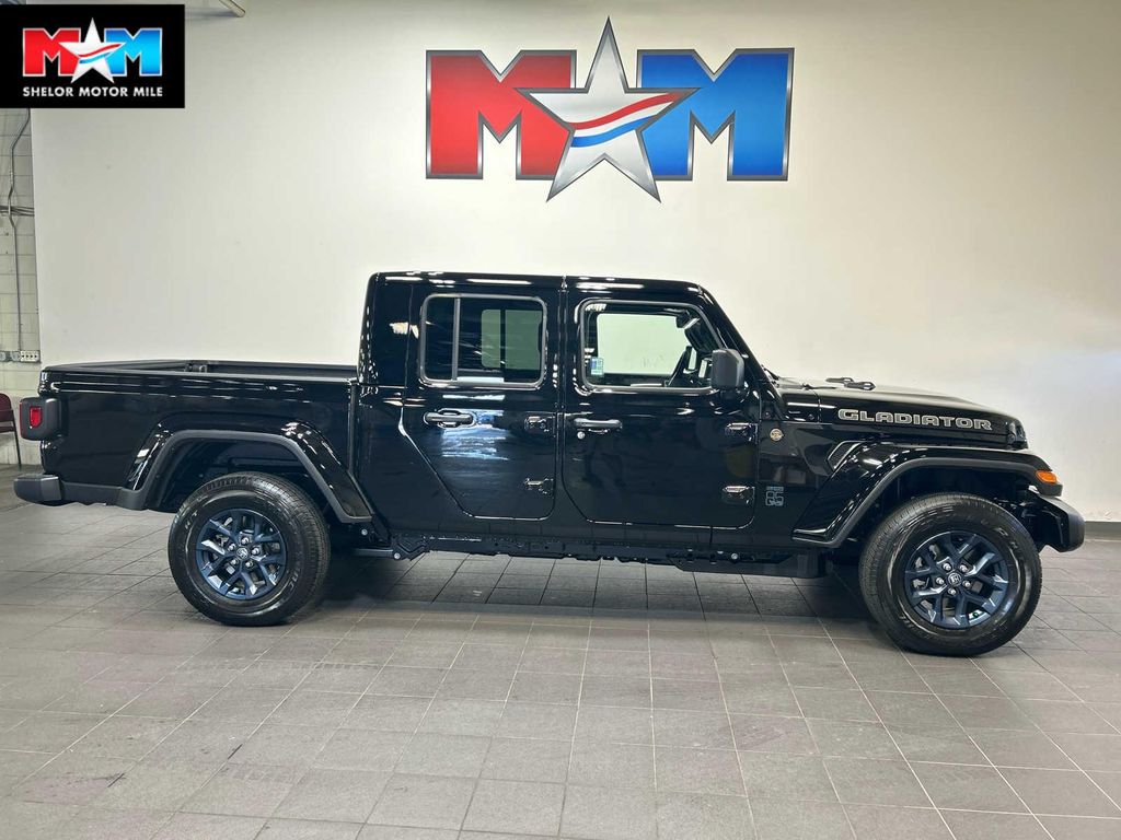 New 2026 Jeep Gladiator 85th Anniversary Edition 4x4