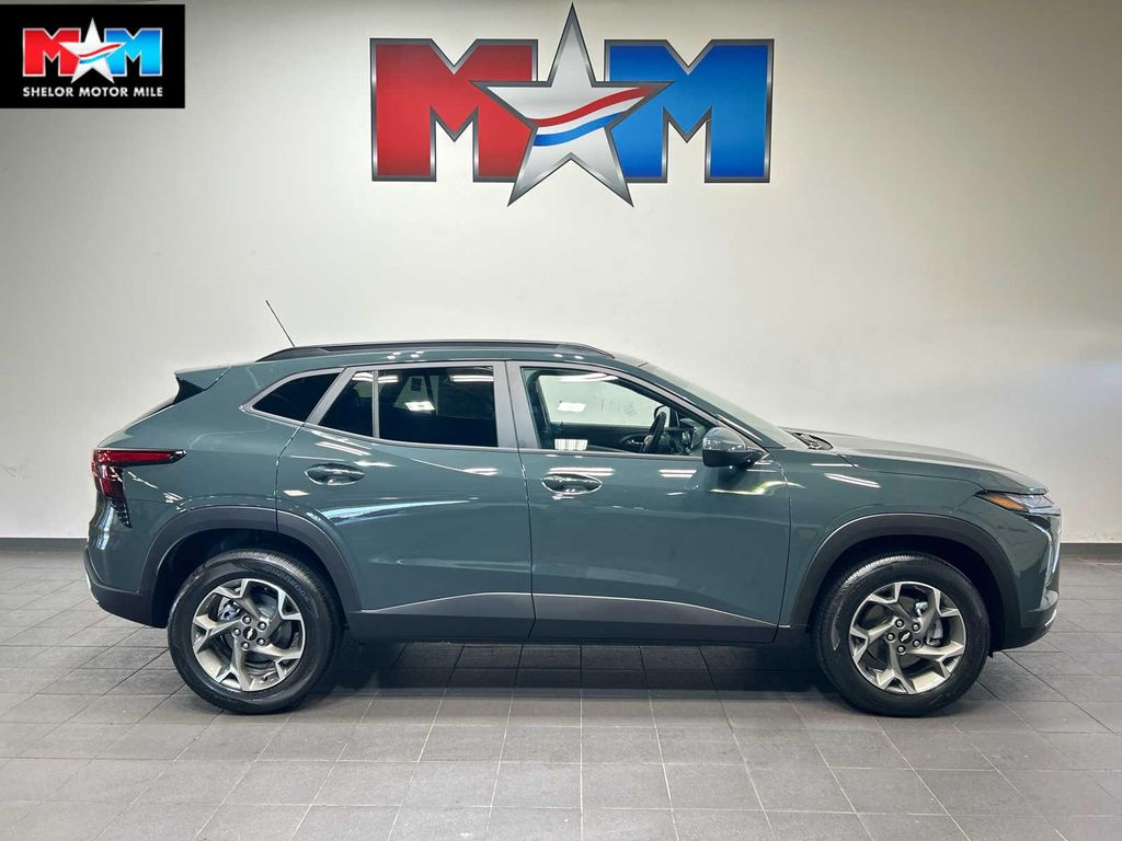 New 2026 Chevrolet Trax LT