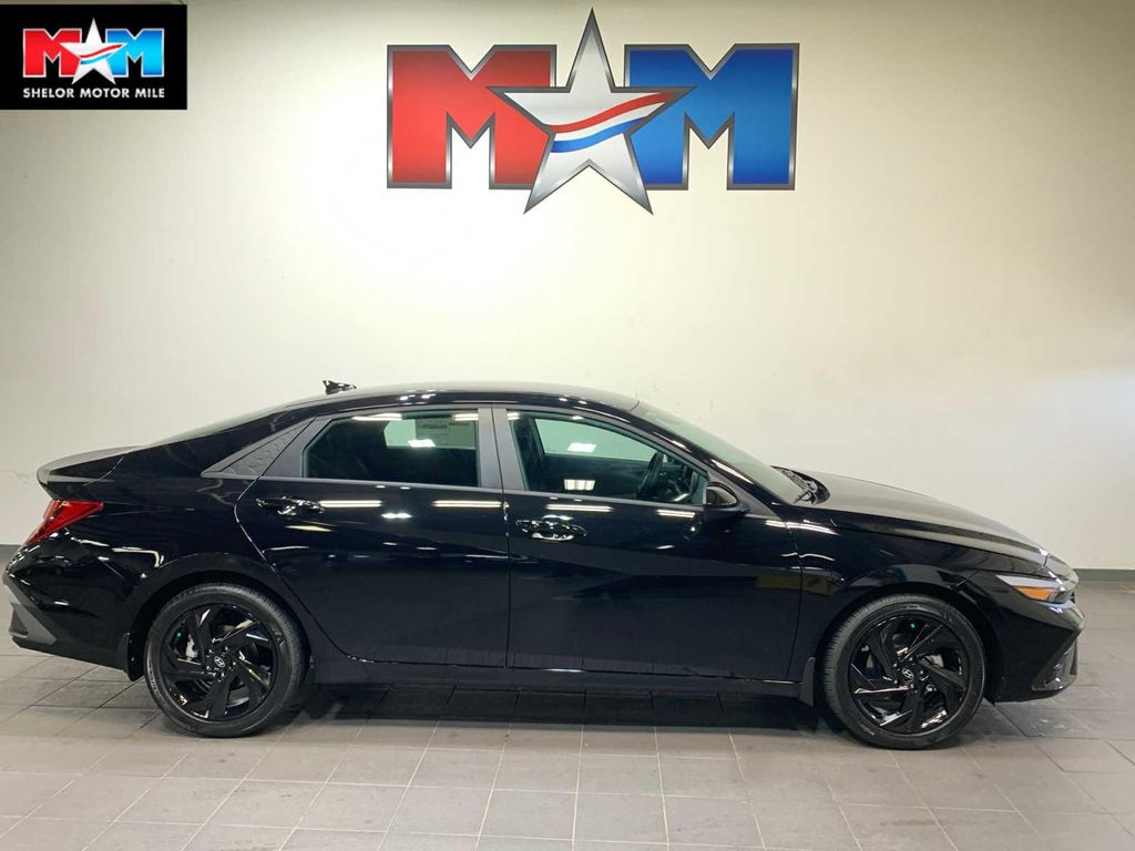 New 2026 Hyundai ELANTRA Sport