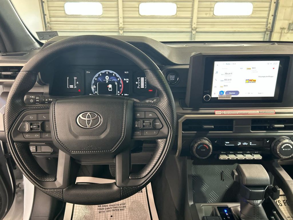 2026 Toyota TACOMA SR5 缩略图 23