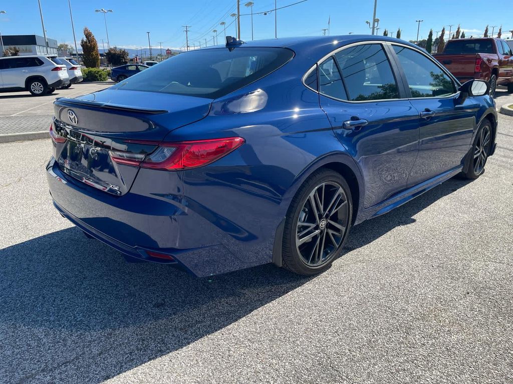 صورة مصغرة 13 لـ 2025 Toyota CAMRY XSE