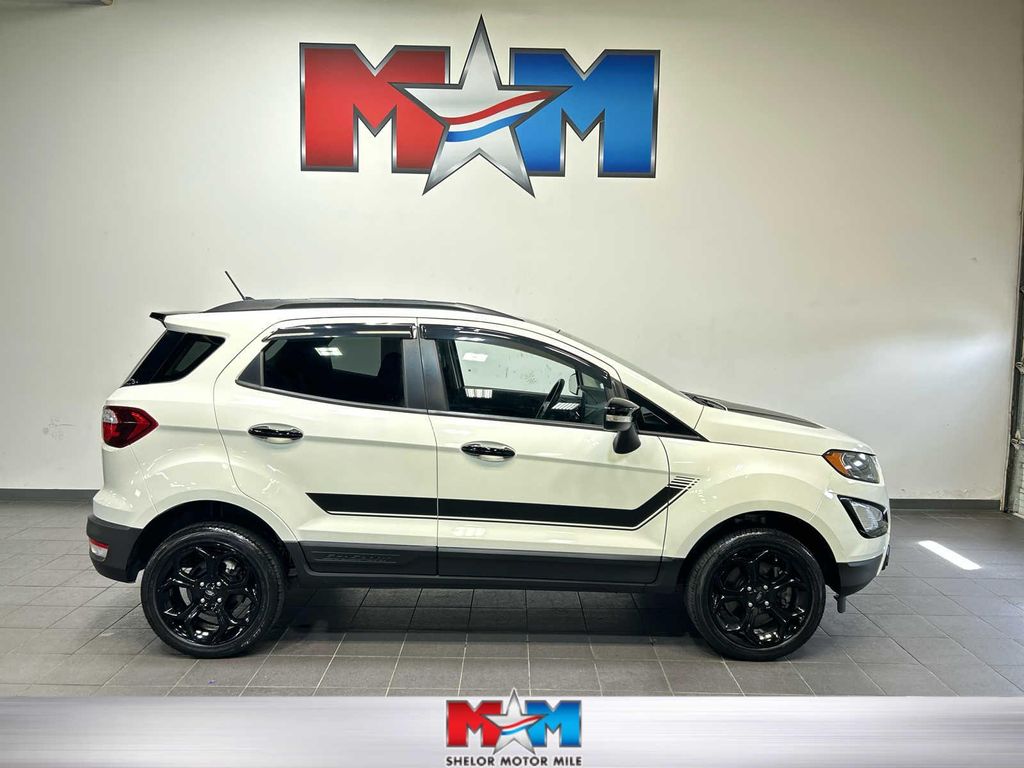 2022 Ford EcoSport SES
