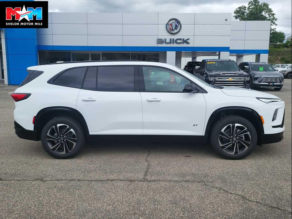 New 2026 Buick Enclave Sport Touring