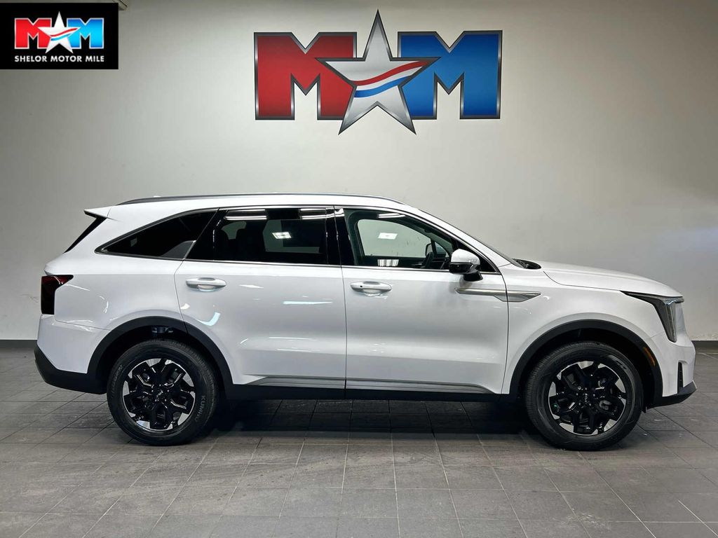 New 2026 Kia Sorento S