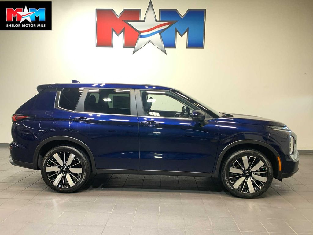 New 2026 Mitsubishi Outlander SE 2.5 S-AWC