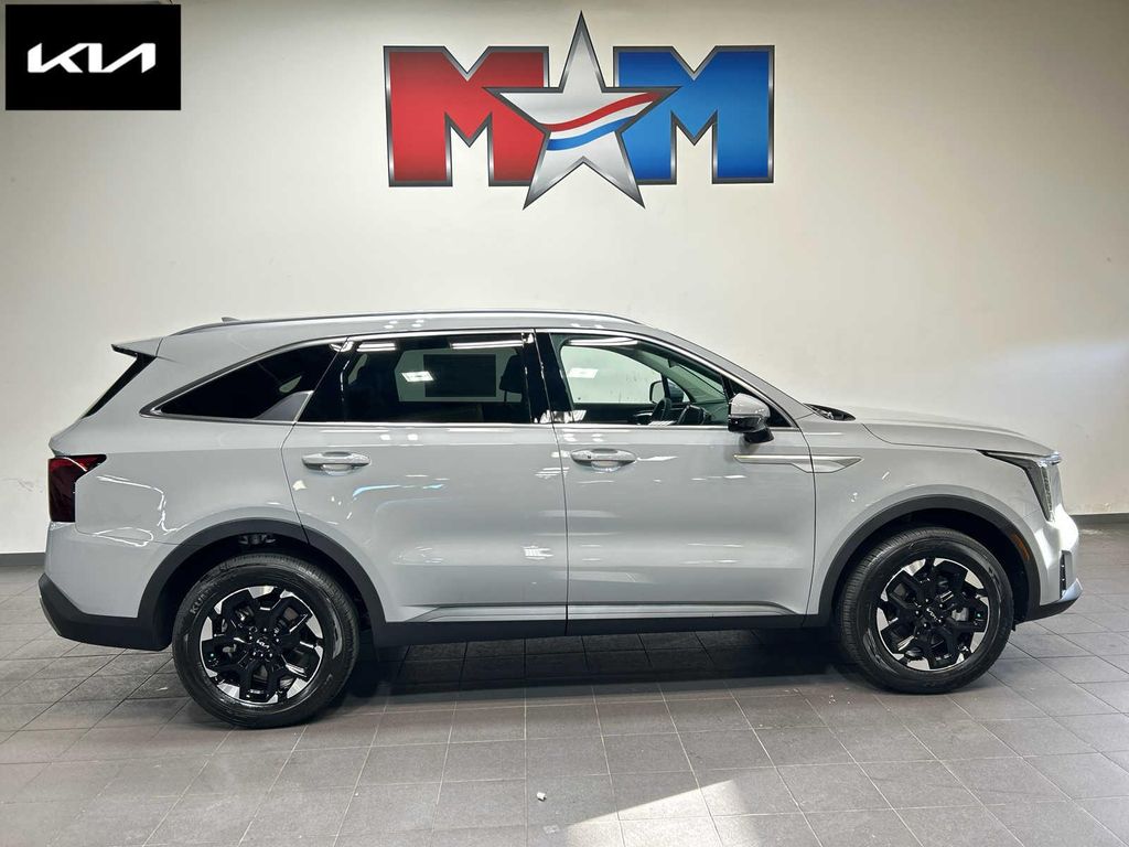 New 2026 Kia Sorento S