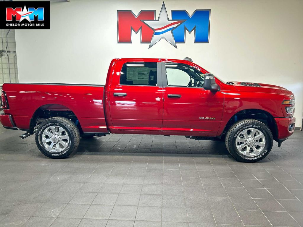 New 2026 RAM 2500 Big Horn Crew Cab 4x4 6'4' Box