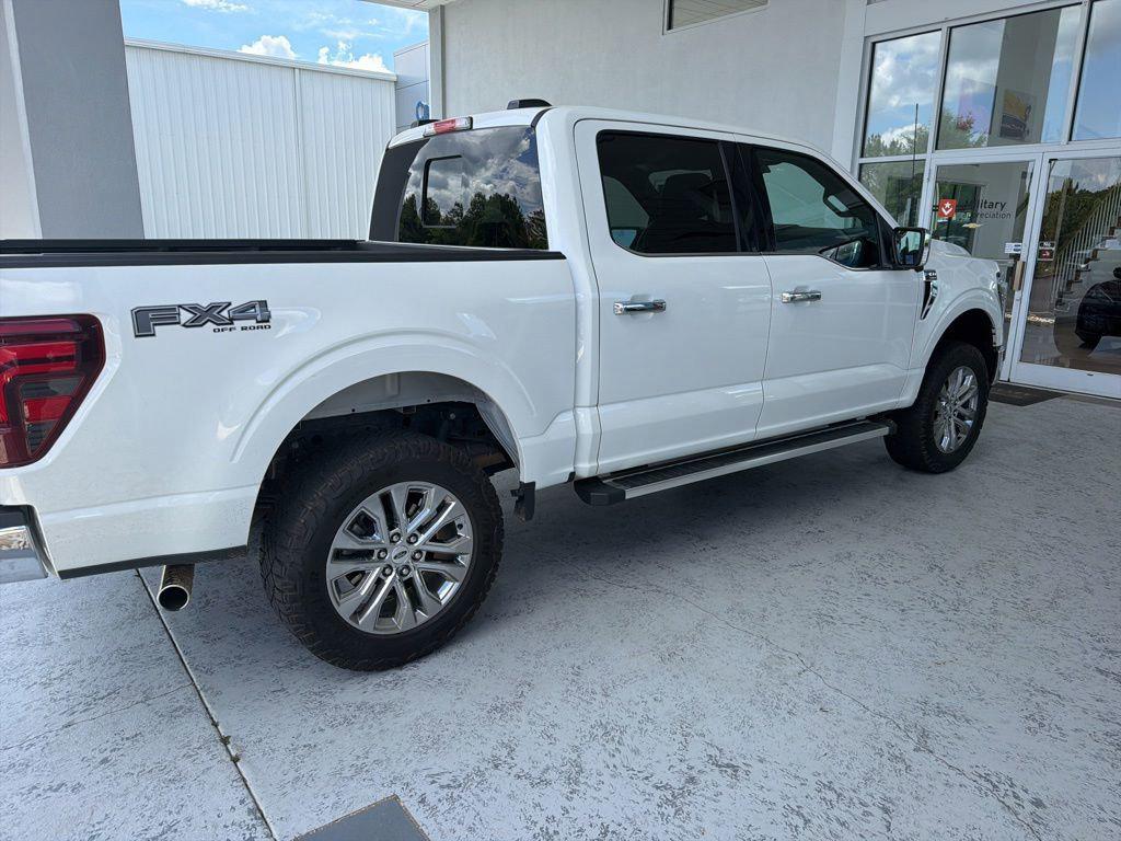 FORD F-150 LARIAT - 5