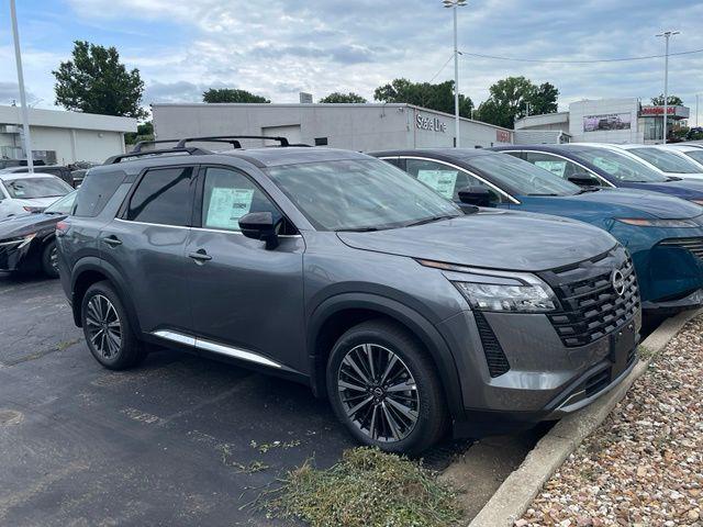 New 2026 Nissan Pathfinder Platinum