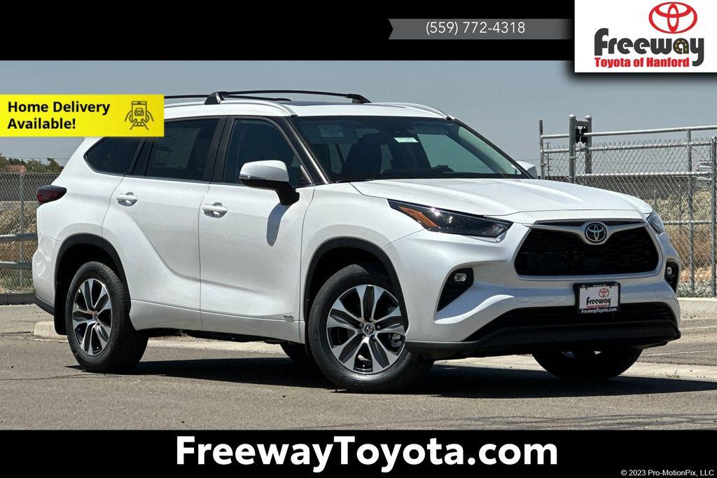 New 2026 Toyota Highlander Hybrid XLE
