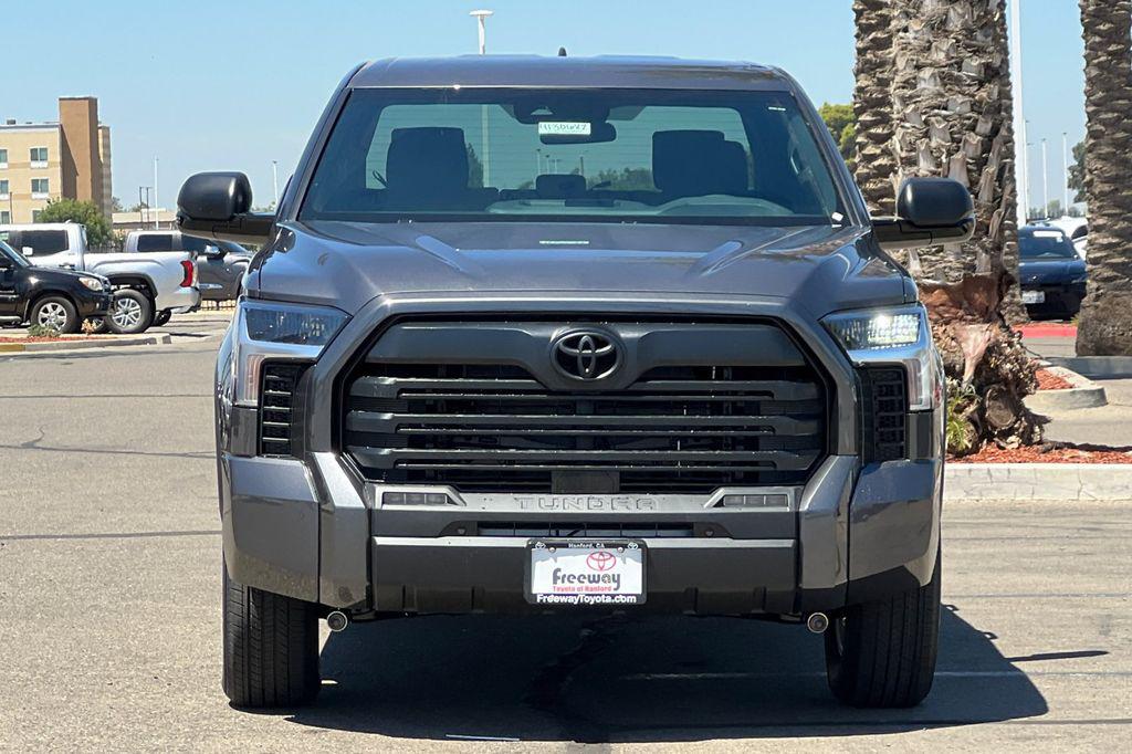 صورة 9 لـ 2026 Toyota TUNDRA SR5