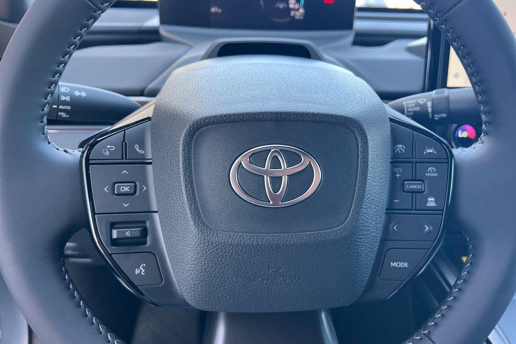 2026 Toyota BZ XLE PLUS — миниатюра 23