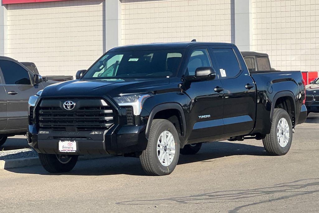 TOYOTA TUNDRA - 8
