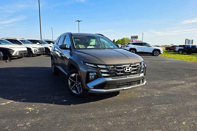 New 2026 Hyundai TUCSON Hybrid SEL Convenience