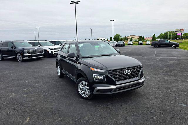 New 2026 Hyundai VENUE SE